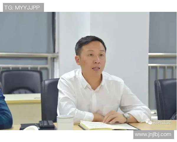 适用于办公场所的小型健身器材推荐
